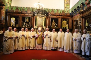 księża jubilaci z arcybiskupem